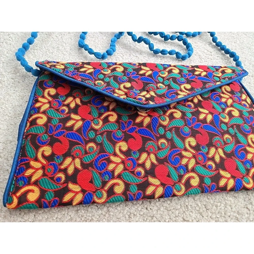 NWOT BAG INDIAN HANDBAG PURSE MULTICOLOR GIFT BAG EMBROIDERED WEDDING‎ CLUTCH